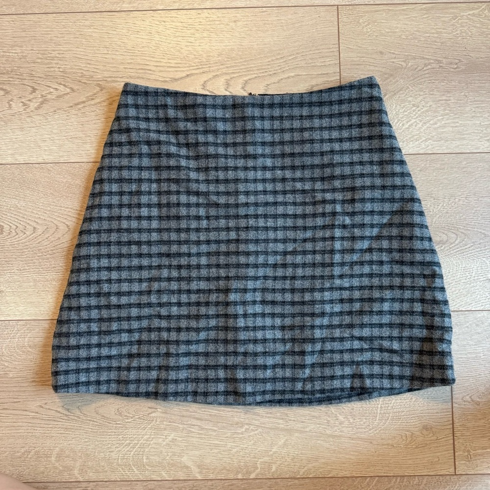 Aritzia Wilfred Mini Skirt